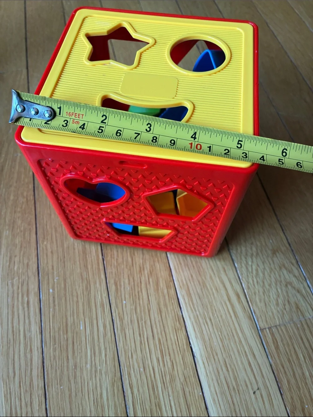 Play22 - Baby Shape Sorter Cube Box